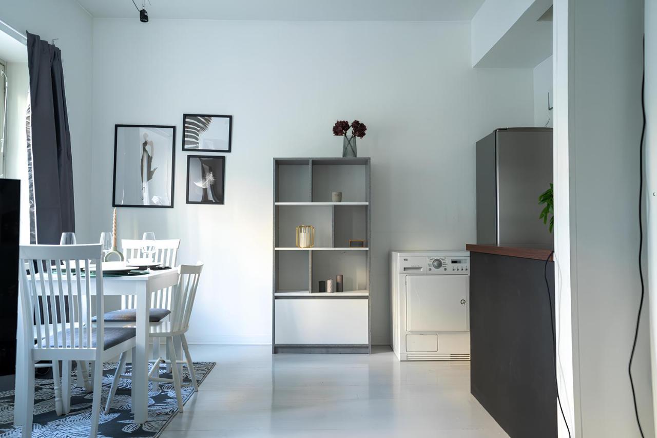 Stylish Studio At The Heart Of Helsinki Apartment Exterior photo
